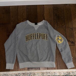 Warner Bros. Gray Harry Potter Sweatshirt w/ Crest